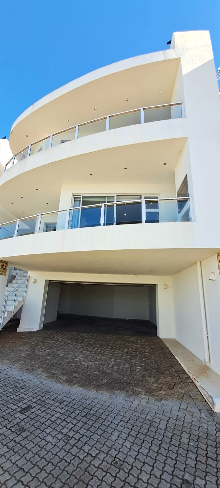 3 Bedroom Property for Sale in Jeffreys Bay Central Eastern Cape